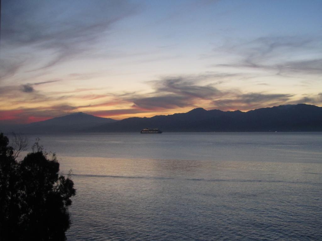 Hotel Residence Thalassa Reggio di Calabria Dış mekan fotoğraf