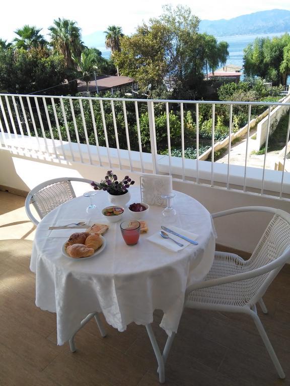 Hotel Residence Thalassa Reggio di Calabria Dış mekan fotoğraf