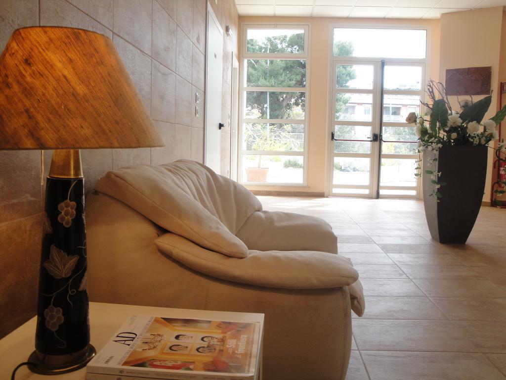 Hotel Residence Thalassa Reggio di Calabria Dış mekan fotoğraf