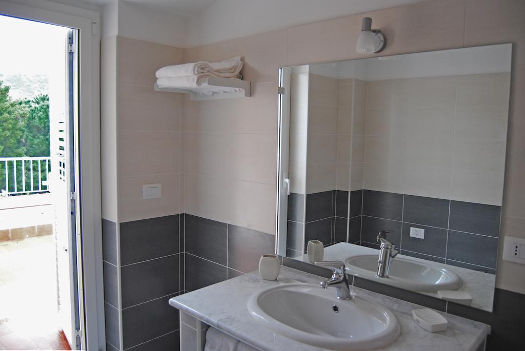 Hotel Residence Thalassa Reggio di Calabria Oda fotoğraf